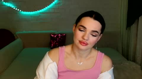 Snapshot of tasty_babyy chatting on 17, 12, 2025 tasty_babyy online show from 17, 12, 2025