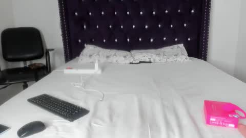 tatiana_storm online show from 22, 9, 2025