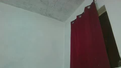 Snapshot of tatianabavy chatting on 12, 11, 2025 tatianabavy online show from 12, 11, 2025