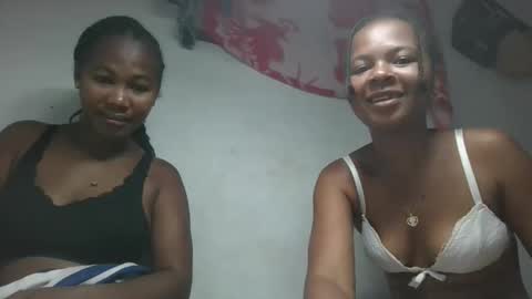 Snapshot of tatianabavy chatting on 13, 11, 2025 tatianabavy online show from 13, 11, 2025