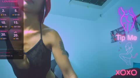 Snapshot of tatis_blux chatting on 21, 2, 2025 Tatiana online show from 21, 2, 2025