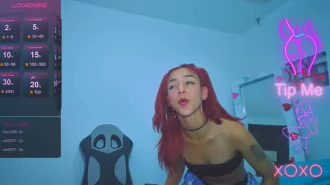 Snapshot of tatis_blux chatting on 24, 2, 2025 Tatiana online show from 24, 2, 2025