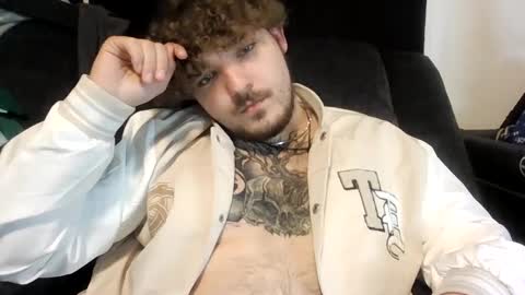 Snapshot of tatteddamienn chatting on 14, 2, 2025 TattedDamienn online show from 14, 2, 2025