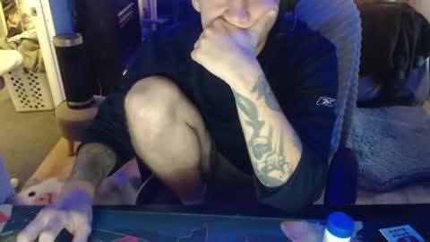 tattedhubs5 online show from 23, 10, 2025