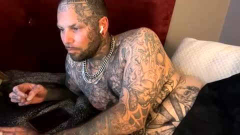 Snapshot of tattoo23inky chatting on 24, 5, 2026 inky online show from 24, 5, 2026