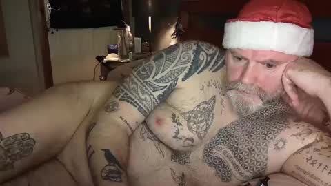 Tattooeddilf 01 online show from 22, 12, 2024