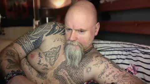 Tattooeddilf 01 online show from 23, 12, 2025