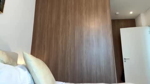 Snapshot of tattooedlucy_ chatting on 1, 5, 2026 tattooedlucy_ online show from 1, 5, 2026