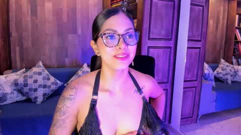 Snapshot of tattybunny chatting on 11, 9, 2025 Tatty online show from 11, 9, 2025