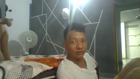 Snapshot of tauron420 chatting on 11, 12, 2024 tauron420 online show from 11, 12, 2024