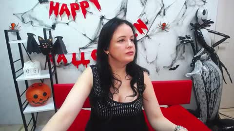 TayaBoret online show from 5, 11, 2025