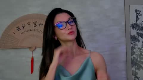 TayaKayan online show from 31, 5, 2026