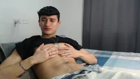 Snapshot of taylor_024 chatting on 21, 6, 2026 independent model online show from 21, 6, 2026