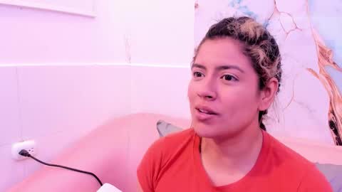 taylor_cupper_ online show from 20, 11, 2025