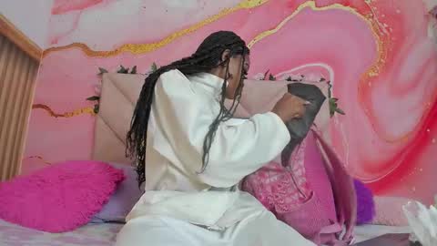 Oriana online show from 22, 10, 2025