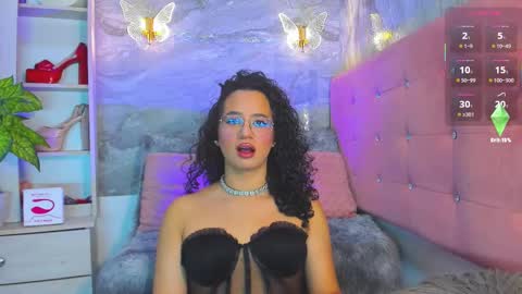 Taylor Sanz online show from 5, 3, 2026