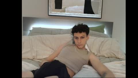 Snapshot of taylorcamz chatting on 15, 11, 2025 taylorcamz online show from 15, 11, 2025