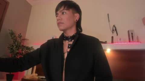 Taylor online show from 10, 4, 2026