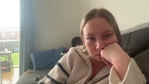 taylorlovett online show from 24, 2, 2025