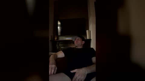 Snapshot of taylors2822 chatting on 14, 1, 2026 taylors2822 online show from 14, 1, 2026