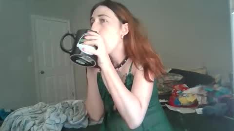 Snapshot of taylorslay chatting on 2, 2, 2026 taylorslay online show from 2, 2, 2026