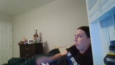 taylorslay online show from 18, 5, 2026
