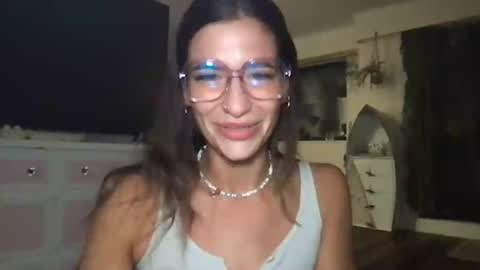 Snapshot of tayngel chatting on 15, 7, 2026 Tayngel 3 online show from 15, 7, 2026