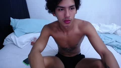 Tayron online show from 23, 2, 2025