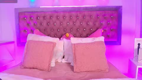 Sofia online show from 5, 11, 2025