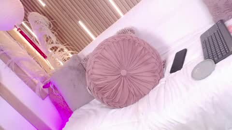 Snapshot of tayzon_foxxx chatting on 29, 5, 2026 Sofia online show from 29, 5, 2026