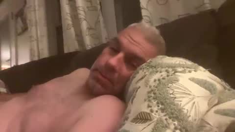 tbombzdd online show from 28, 9, 2025