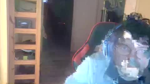 Snapshot of tchecky2 chatting on 27, 11, 2025 tchecky2 online show from 27, 11, 2025