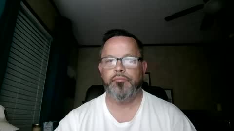 Snapshot of tdhawk87 chatting on 11, 5, 2026 tdhawk87 online show from 11, 5, 2026