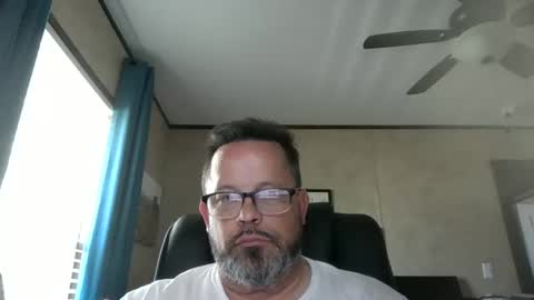 Snapshot of tdhawk87 chatting on 12, 5, 2026 tdhawk87 online show from 12, 5, 2026