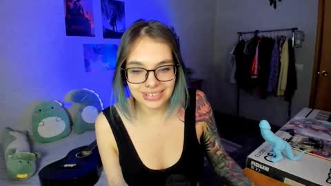 Snapshot of tea_rexx chatting on 19, 2, 2025 Kristina online show from 19, 2, 2025