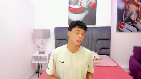 Team Twinks online show from 30, 10, 2025