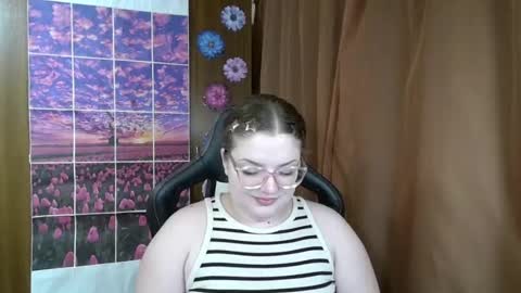 Snapshot of teasing_dora chatting on 22, 7, 2026 Teasing Dora online show from 22, 7, 2026