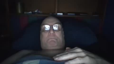 Mark online show from 17, 10, 2025