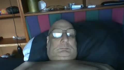 Mark online show from 9, 6, 2026