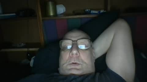 Snapshot of tebb61 chatting on 18, 6, 2026 Mark online show from 18, 6, 2026