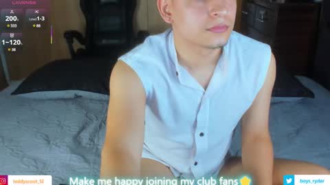 Snapshot of teddy_cowboy chatting on 4, 3, 2025 Follow me on Twitter boys ryder and instagram teddyscoot 12 online show from 4, 3, 2025