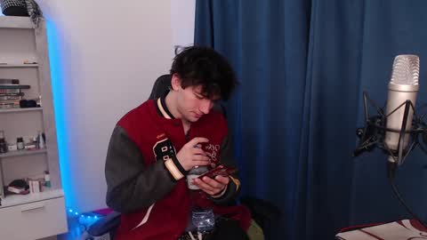 Teddy online show from 20, 12, 2024