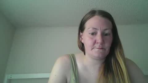 Snapshot of teddymilf chatting on 13, 5, 2026 SweetStephanie online show from 13, 5, 2026