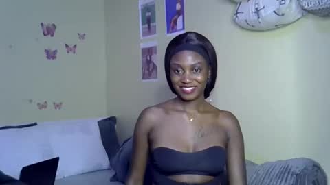 Nicole online show from 7, 4, 2026