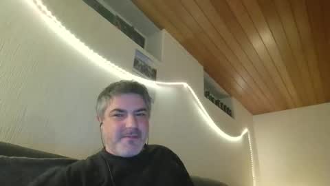 Snapshot of teeforyou chatting on 15, 2, 2025 Peter online show from 15, 2, 2025