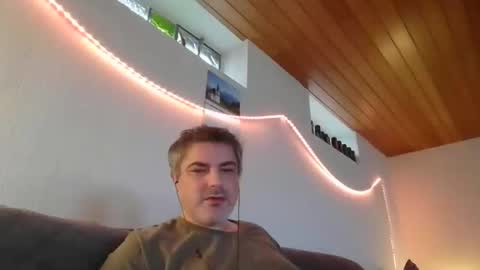Snapshot of teeforyou chatting on 22, 2, 2025 Peter online show from 22, 2, 2025
