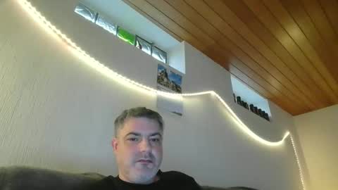 Snapshot of teeforyou chatting on 12, 3, 2025 Peter online show from 12, 3, 2025