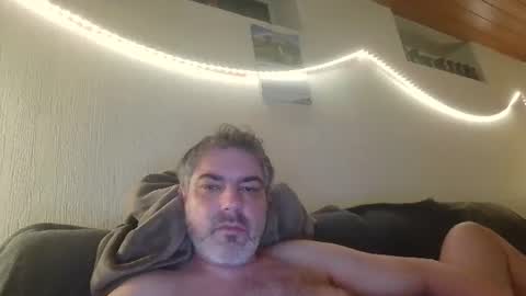 Snapshot of teeforyou chatting on 2, 10, 2025 Peter online show from 2, 10, 2025