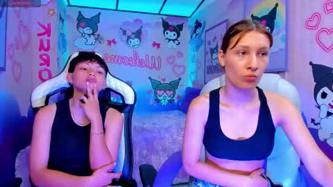 Snapshot of tefi_meow chatting on 6, 10, 2025 Stefani online show from 6, 10, 2025