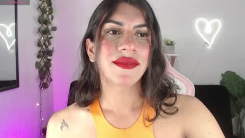 tefy_bratz online show from 11, 1, 2025